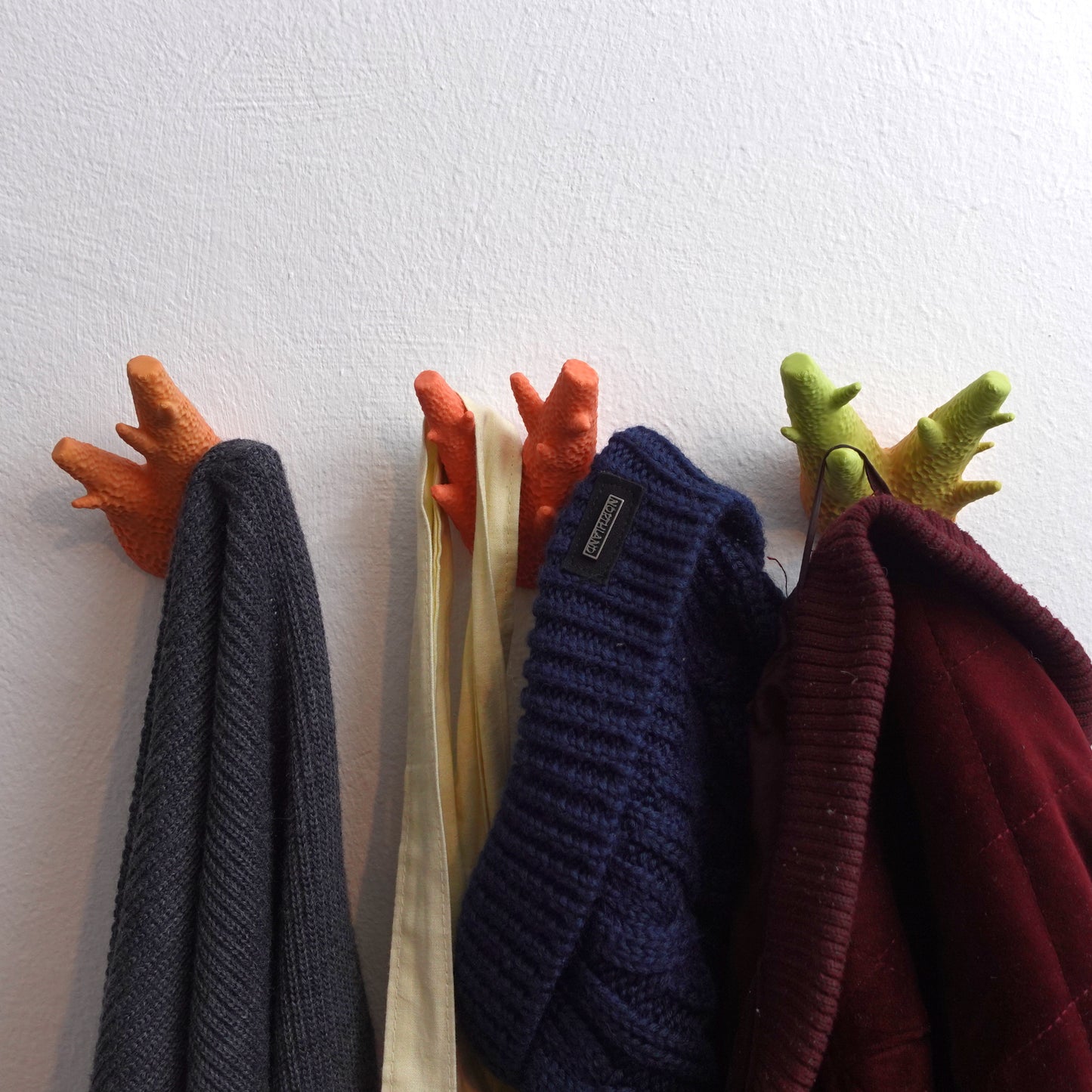 Caliendrum Coral Hooks (set of 3)