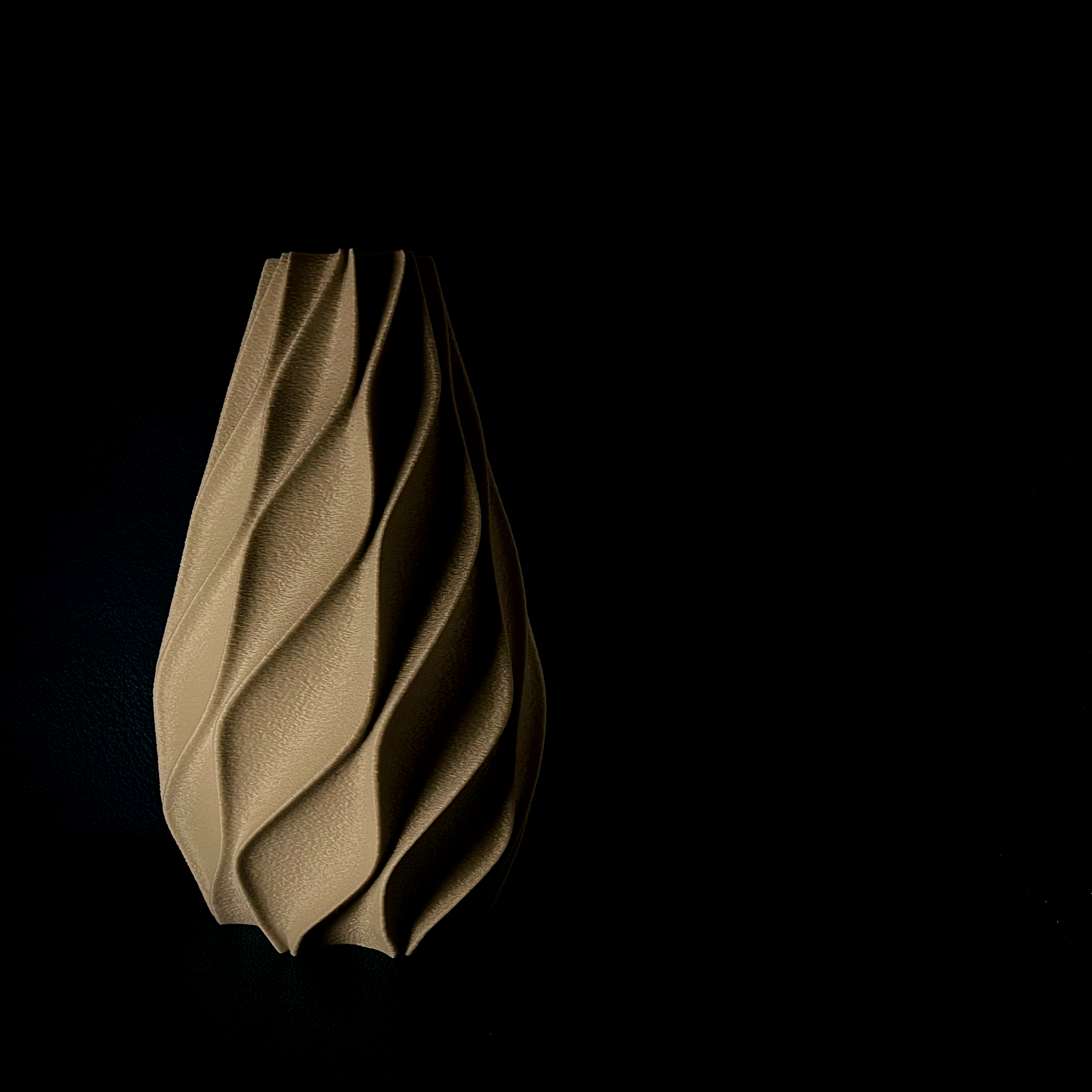 Kar Vase G