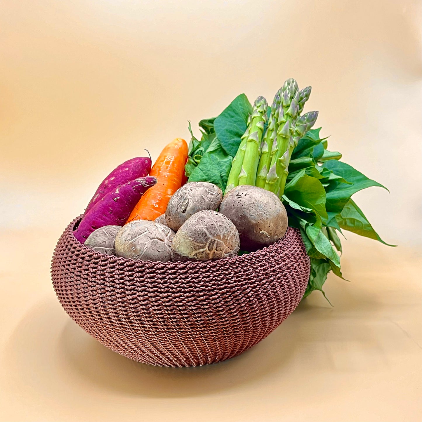 Spike bowl