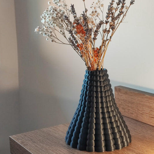 Magma Vase