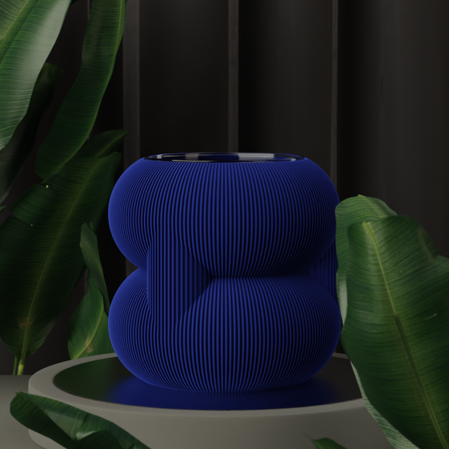 83 Planter