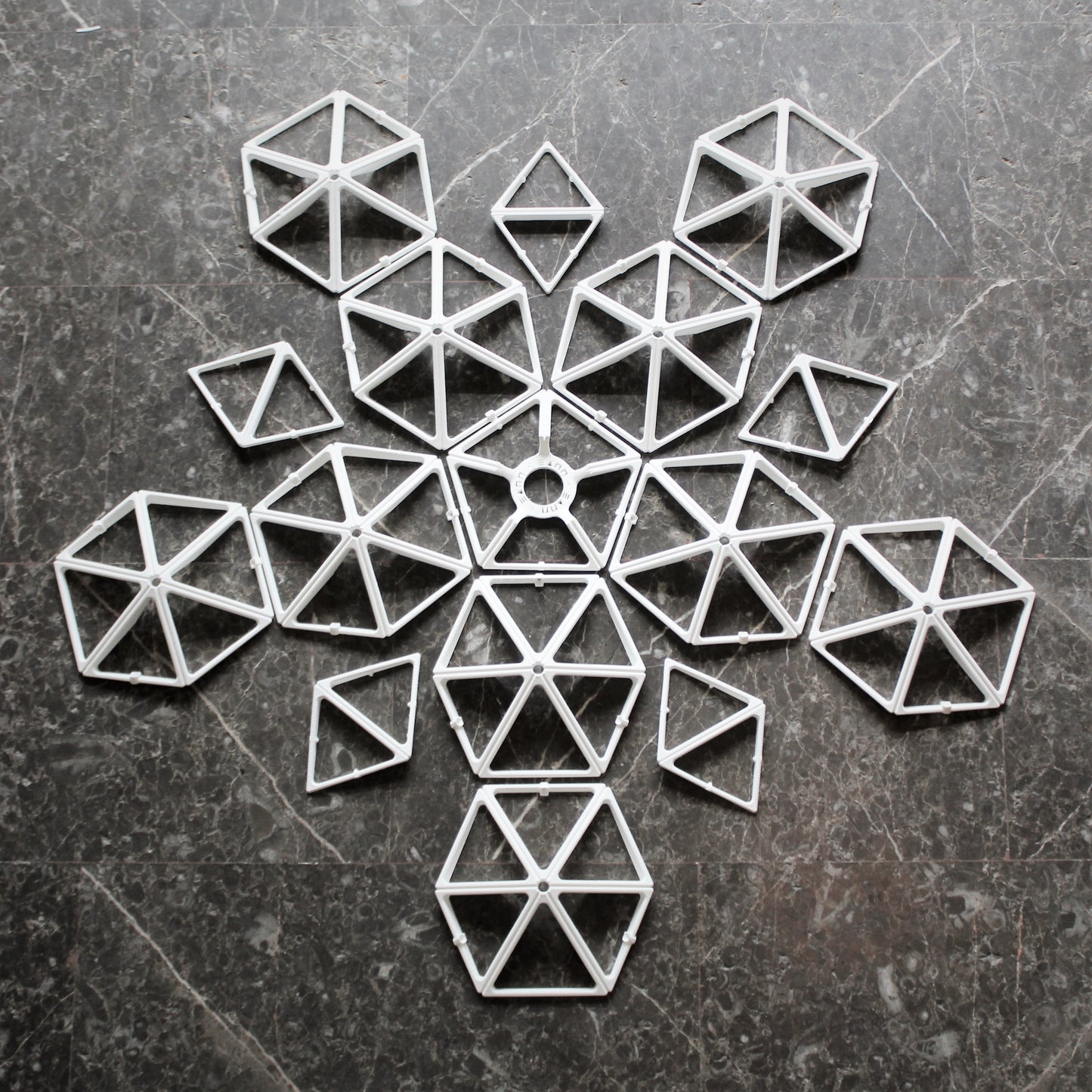 Geodesic Sphere Shade